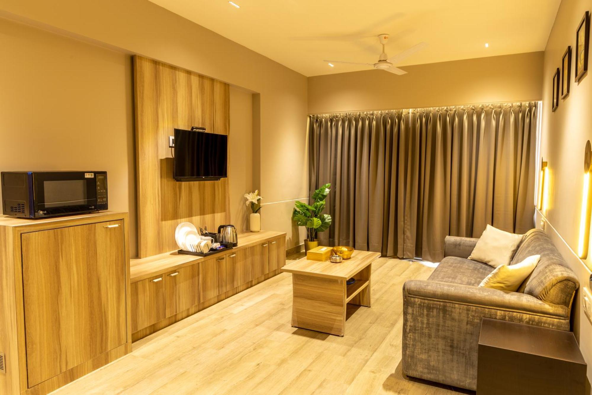 Ashok Deluxe Apartments, Marol Andheri East Мумбай Екстериор снимка